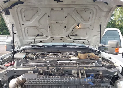 2008 Ford F-250 Fx4/Harley-Davidson/King Ranch/Lariat/Xl/Xlt from USA, damaged, VIN 1FTSW21R18EB80071